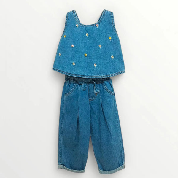 61942 Conjunto niña denim bordado + chaleco con lazos